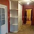 Левая консоль шкафа-купе в прихожей