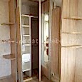 Внутреннее наполнение левой части углового шкафа с распашными дверьми